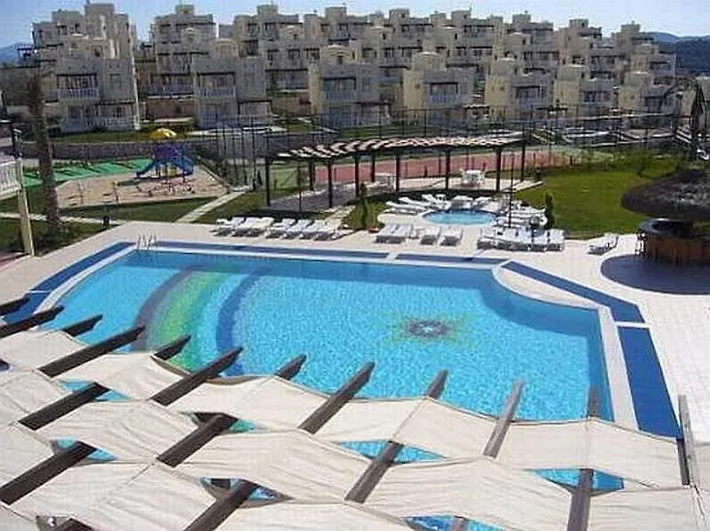 Turquoise Apartments Boğaziçi 0*,